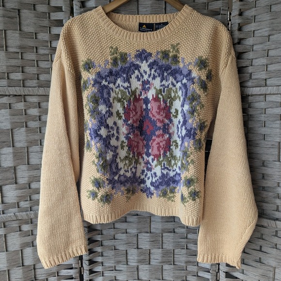 Lizsport Sweaters - Vtg 90s Lizsport Hand Knitted Floral Sweater Butter Yellow Sz M Cottagecore